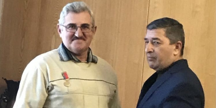 Медаль Алтайского края «За заслуги в труде» Медаль Алтайского края «За заслуги в труде»