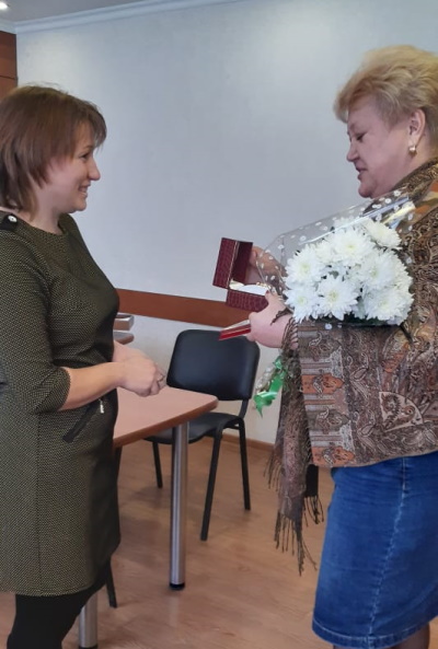Медаль Алтайского края «За заслуги в труде» Медаль Алтайского края «За заслуги в труде»