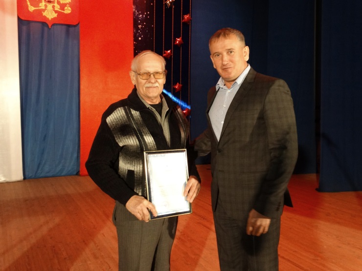 С Днем работников дорожного хозяйства!