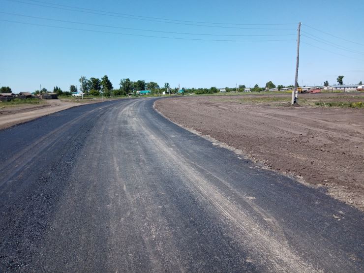Выполнение работ по строительству автомобильной дороги "Подъезд к МТФ №1 СПК "Хлеборобный" в Быстроистокском районе"