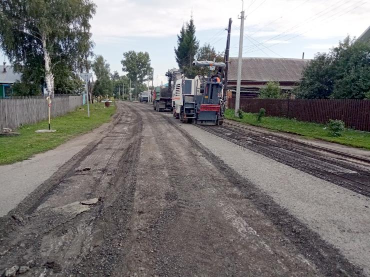 Выполнение работ по ремонту автомобильных дорог уличной сети Смоленского района Алтайского края