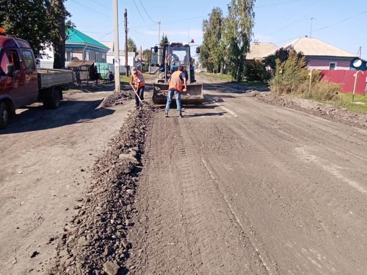 Выполнение работ по ремонту автомобильных дорог уличной сети Смоленского района Алтайского края