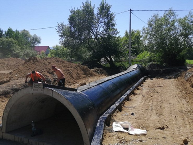 Выполнение работ по строительству автомобильной дороги подъезд к животноводческой ферме СПК "Белокуриха" в Алтайском районе