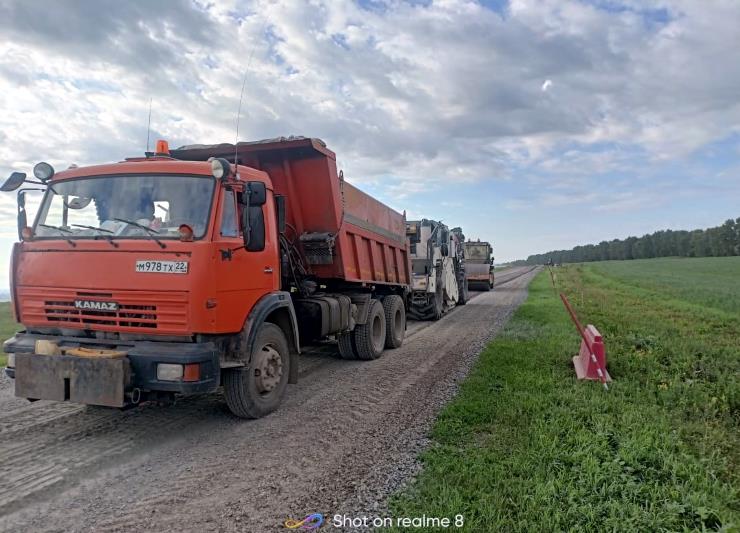 Ремонт автомобильной дороги Алейск - Петропавловское - Смоленское, км 141+890 - км 145+140, км 145+180 - км 153+000 в Петропавловском районе (протяженностью – 11070 м) Ремонт автомобильной дороги Алейск - Петропавловское - Смоленское, км 141+890 - км 145+140, км 145+180 - км 153+000 в Петропавловском районе (протяженностью – 11070 м)