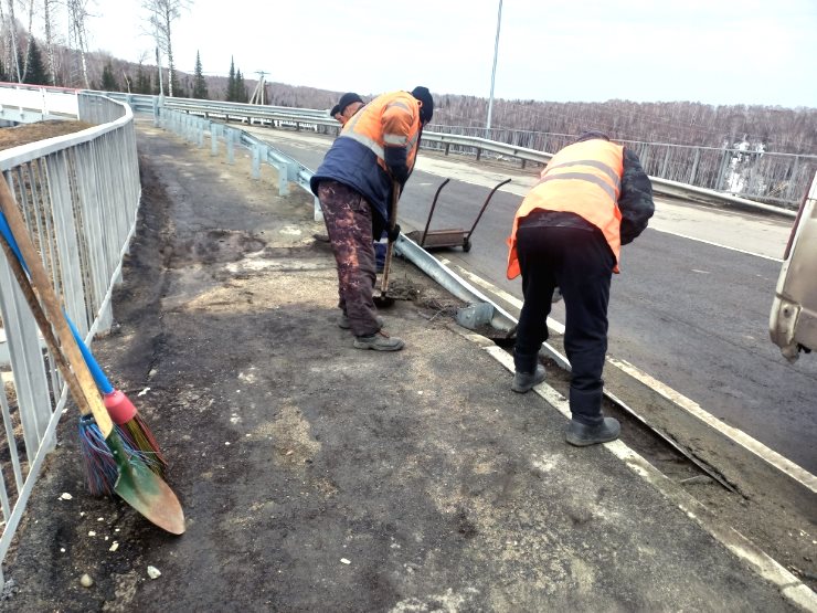 Выполнение работ по содержанию автомобильных дорог в Юго-Восточной зоне Алтайского края Выполнение работ по содержанию автомобильных дорог в Юго-Восточной зоне Алтайского края