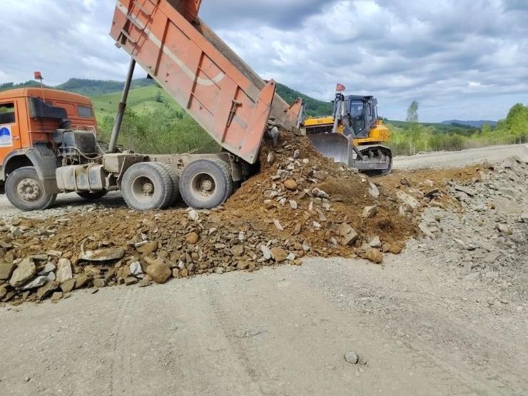 Реконструкция автомобильной дороги Быканов Мост - Солоновка - Солонешное - граница Республики Алтай на км 102+000 – км 104+000 в Солонешенском районе Алтайского края с разработкой рабочей документации Реконструкция автомобильной дороги Быканов Мост - Солоновка - Солонешное - граница Республики Алтай на км 102+000 – км 104+000 в Солонешенском районе Алтайского края с разработкой рабочей документации