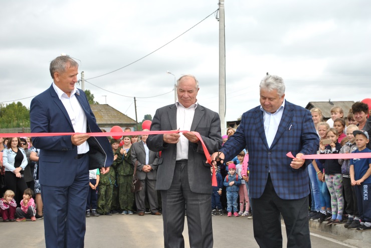 Открытие моста через реку Неня