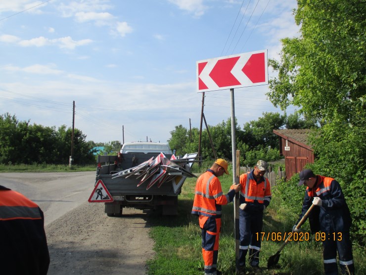 Работы по содержанию автодорог и искусственных сооружений на них в Юго-Восточном ДСУ Работы по содержанию автодорог и искусственных сооружений на них в Юго-Восточном ДСУ