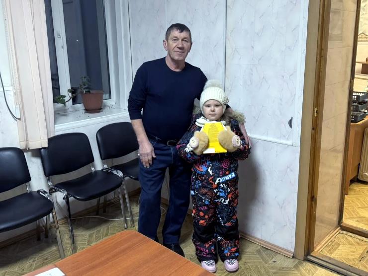 Конкурс детских рисунков на тему  "Дорога в Новый год!"