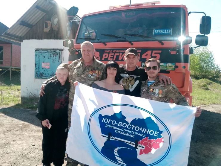 Автопробег в Солтонском районе в честь Дня Победы Автопробег в Солтонском районе в честь Дня Победы